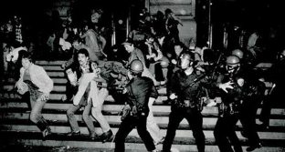 Photo of police raid at Stonewall